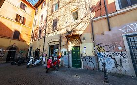 San Calisto Apartment